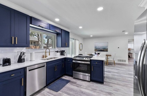 Grapevine House | TCH - Cozy 3bd/2ba home in Grapevine w/Workspace
