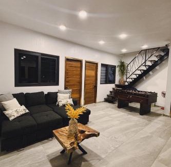 Tlajomulco de Zuniga House | Terraza los tres cielos