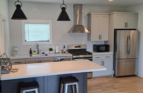 Southeast College Park Apartment | The Ascension by Kyle