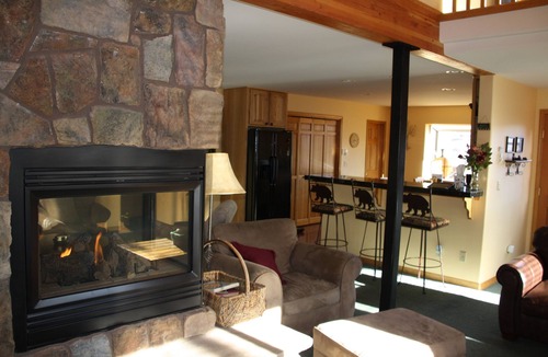 Wildernest House | The Bear's Den: Close to 6 ski resorts - Sleeps 8 - Silverthorne - STR21-00794