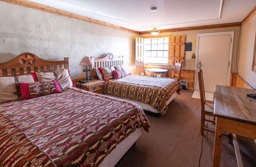 Amarillo House | The Big Texan Double 204
