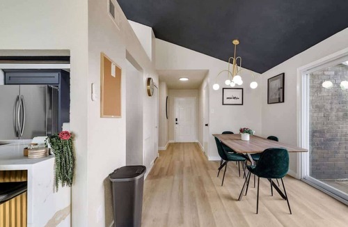 The Colony House | The Blackstone Haven