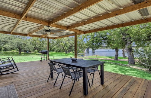 Buchanan Dam House | The Boasis: Tiny Haus on Inks Lake