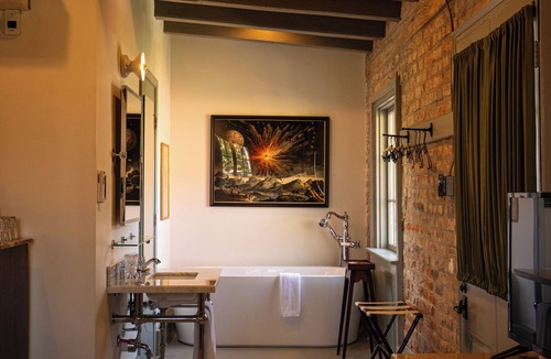 French Quarter Hotel | The Celestine