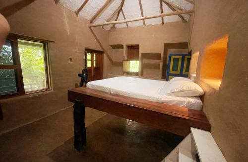 El Remate Cabin | The Cobb House - El Remate, Flores Petén