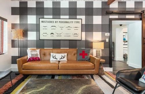 Idyllwild Hotel | The Creekstone