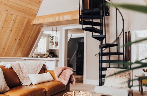 Blue River House | The Fox A-Frame | An Intimate Mountain Retreat