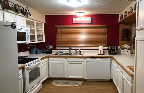 Grogan's Mill House | The Hideaway - Clean, Comfy, Affordable & Close To All The Fun.