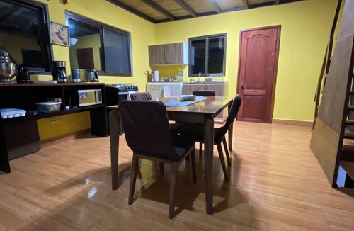 San Mateo Milpas Altas House | The house in the forest