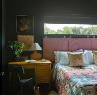 Lockhart Hotel | The Leona