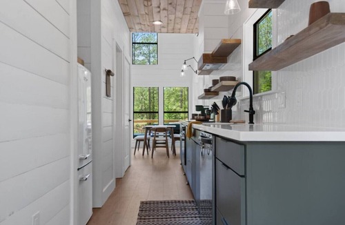 Brookeland House | The Lily Pad at Cabin Grove - Minutes to Rayburn