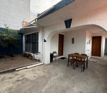 Morelia Apartment | The little white-blue house