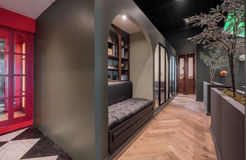 Benito Juarez Hotel | The Midnight Bloom Suite