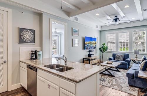 Cinnamon Shore Apartment | The Oasis TC 1101