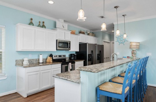 Port Bolivar House | The Peach Pelican - Bayside home with pool! Anglers paradise!