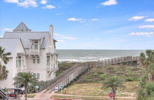 Cinnamon Shore House | The Rendezvous 310 GR