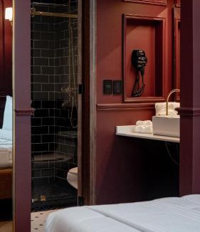 Benito Juarez Hotel | The Ruby Suite luxury room
