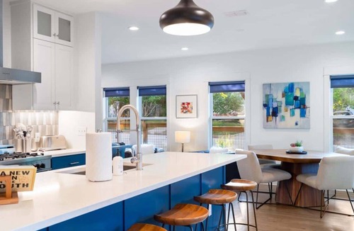 South River City House | The Soco House | Stylish 3BR Near SoCo Shops