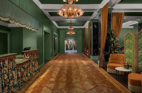 Uptown Hotel | The Stoneleigh, Autograph Collection