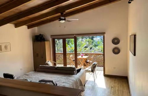 Pasajcap House | The View II – San Marcos/Vistas al lago de Atitlán