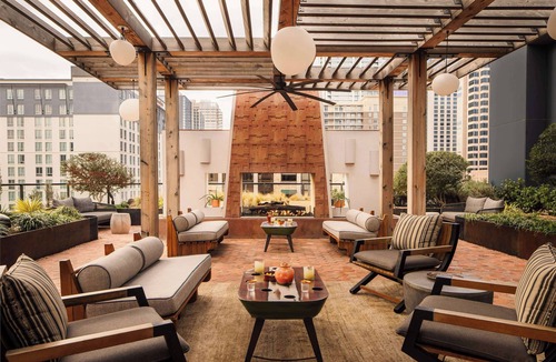 Downtown Austin Hotel | Thompson Austin, by Hyatt