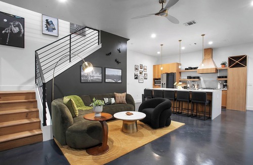 South Lamar House | Thonton Unit A & B