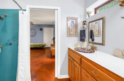 Johnson City House | Three Horses Ranch