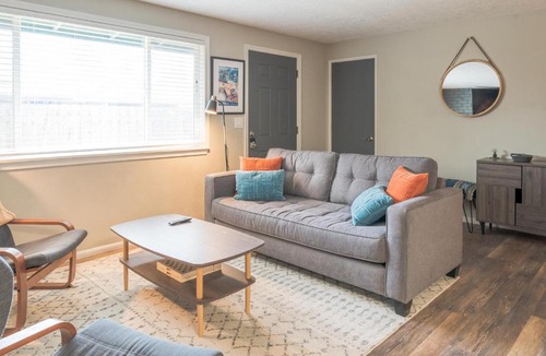 Orchard District House | Thurston Retreat
