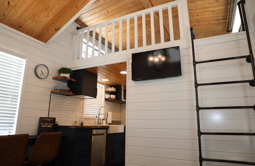 Liberty Hill Cabin | Tiny Home nestled along the San Gabriel River.