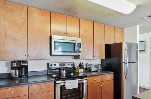North Loop Apartment | TNC Combined (205+206)