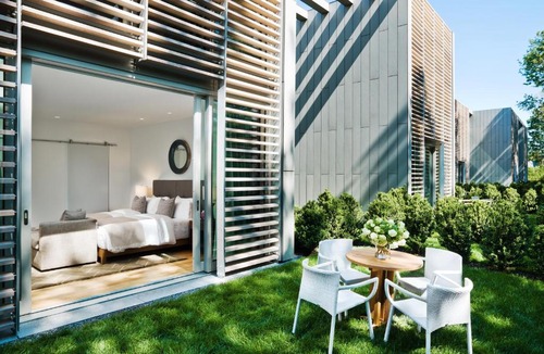 Bridgehampton Hotel | Topping Rose House