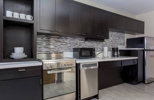 Edinburg Hotel | TownePlace Suites by Marriott McAllen Edinburg