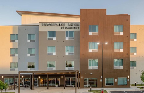 Sweetbriar Hotel | TownePlace Suites by Marriott Austin South