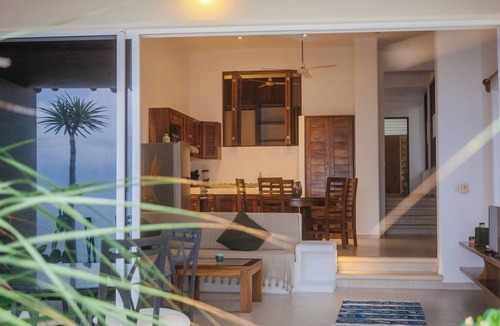 Hidalgo Apartment | Tranquil Cliffside Apartment with Stunning Ocean Views