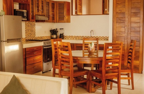 Hidalgo Apartment | Tranquil Cliffside Apartment with Stunning Ocean Views