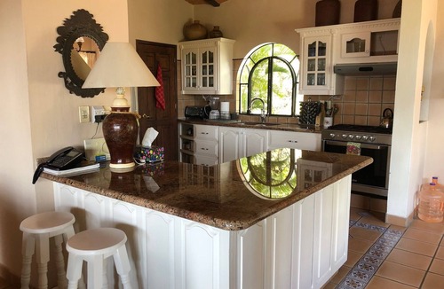 Ajijic House | Tranquil summer escape, world-best climate, overlooking Lake Chapala