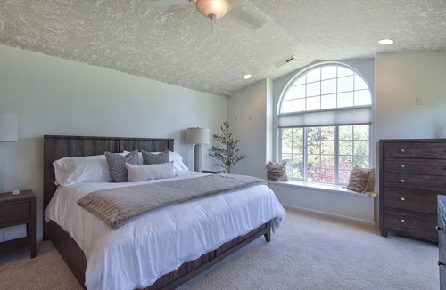 Salem House | Tranquility Beckons
