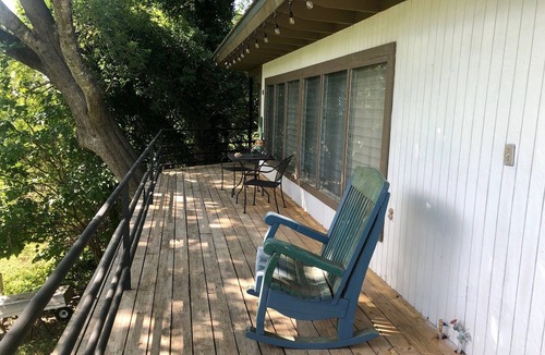 Kerrville Cabin | Treehouse on Guadalupe River Riverfront Cabin