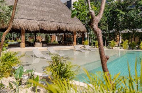 Playa Paraiso House | Tropical 2 Bedroom | Private Balcony & Rooftop | Casago