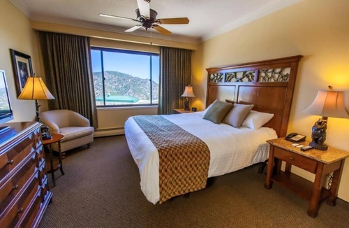 Tahoe Village Hotel | Two Kitchen-Equipped Villa w/Pools, Sauna, Sports Courts & On-Site Dining