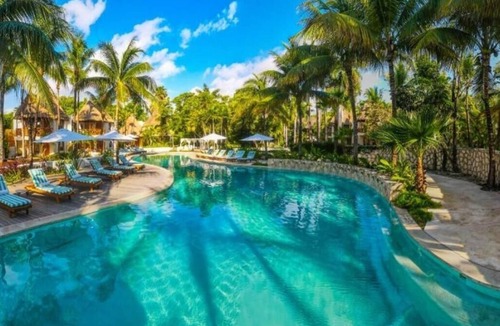 Downtown Hotel | Two Ocean Front King Bed | Mahekal Beach | Plunge Pool & Private Outdoor Space