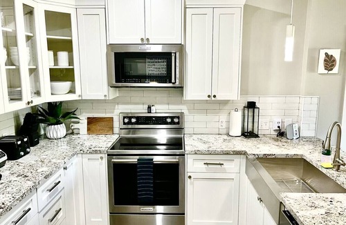 Gruene Apartment | Two Side-by-Side Riverfront Condos, 6BR Walk to Gruene Hall Swim & Gather