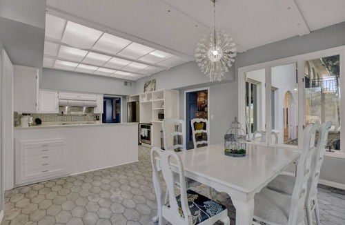 New Braunfels House | Ultimate New Braunfels Summer Getaway Sleeps Big Groups + Pool