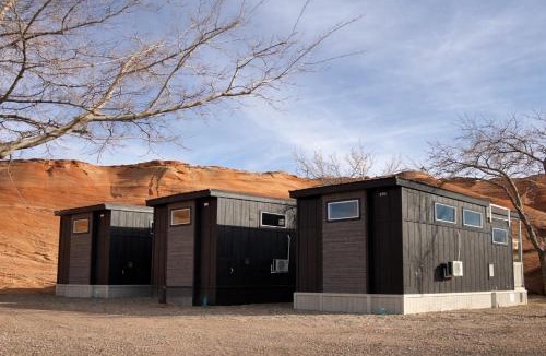 Page Apartment | Ultra Luxury Tiny Home with Deck