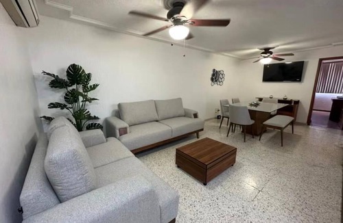 Zapopan House | Unicorn House 3969