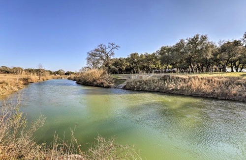 Blanco House | Unique Stay: Historic Home Along Blanco River