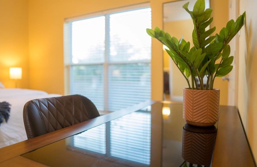 Kreole Apartment | UNIT H