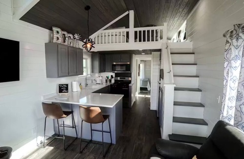 Yancey House | Unwind at Black Creek Casita!