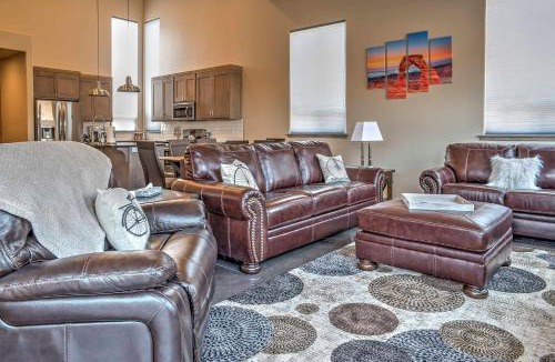 Moab South Valley House | Upscale Moab Home w/Red Rock Views & Hot Tub