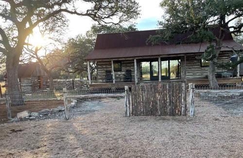 Kendall County Cabin | 1846 Secluded, Restored Cabin on 40 acres with Modern Finishes